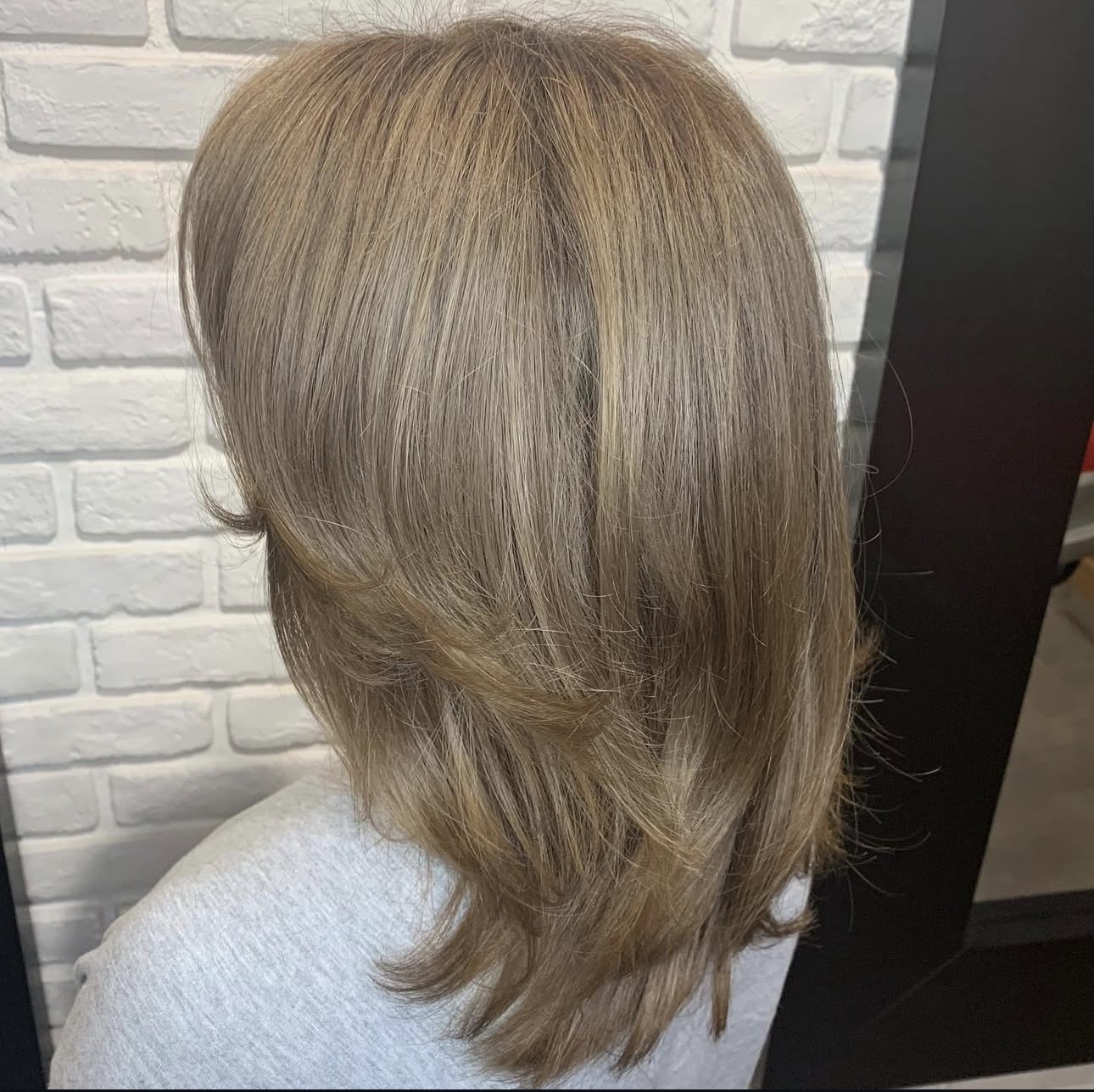 Beige Blonde